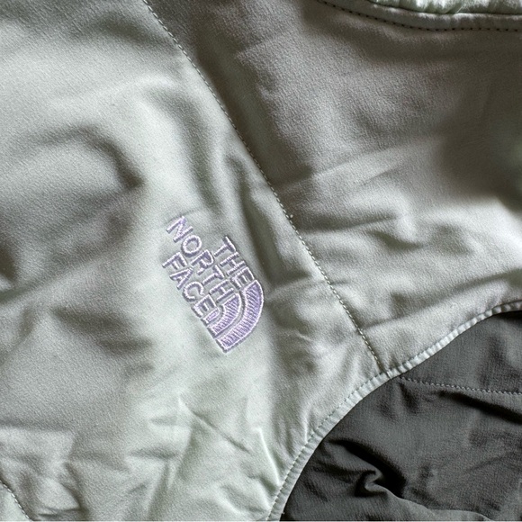 Like New Size Small Northface W Mountain Sweatshirt Pullover - Picture 6 of 7